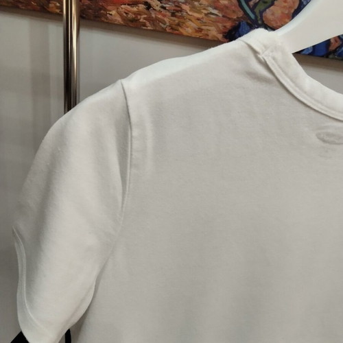 Old Navy NYC Skyline White T-shirt size M like new