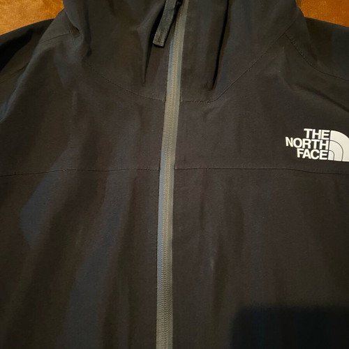 The North Face Dryzzle Futurelight jacket used, black, size S