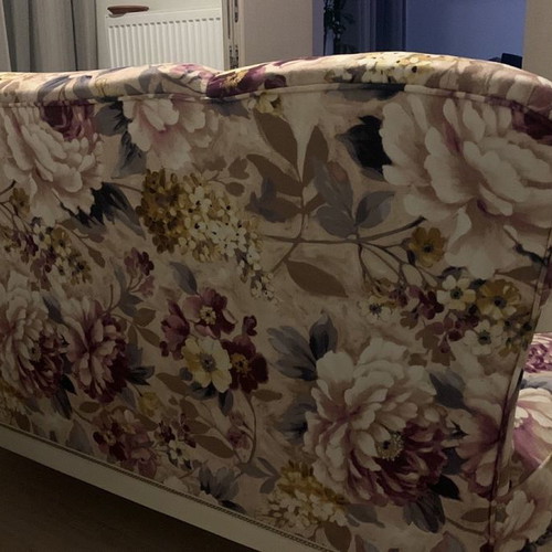 Living room furniture set with floral sofa and illuminated bookshelf new