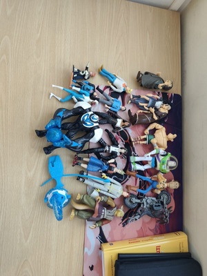 Lot of assorted action figures