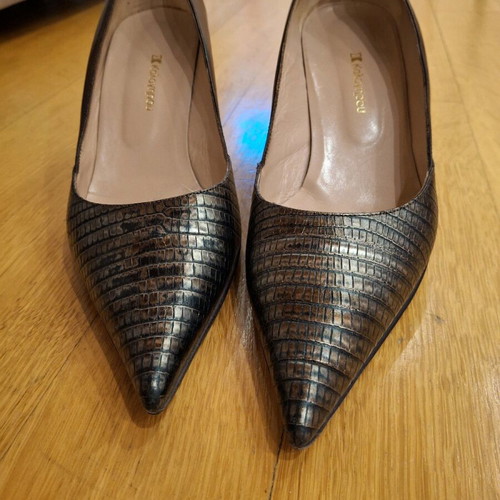 Kalogirou leather pointed brown pumps size 40 like new