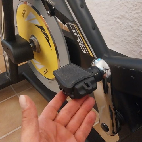 Spin bike Horizon GR6 setup virtual cycling like new