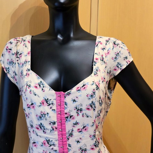 Angel Eye Romantic Summer Dress Size 40 Like New