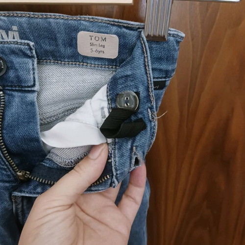 Jeans pants for boy 6 years like new with elastic waist