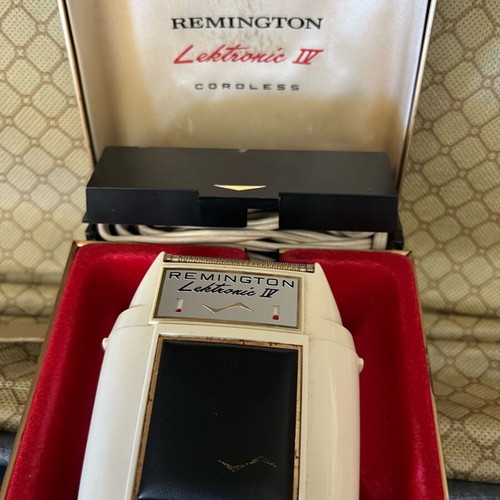 Ξυριστική μηχανή Remington μεταχειρισμένη
