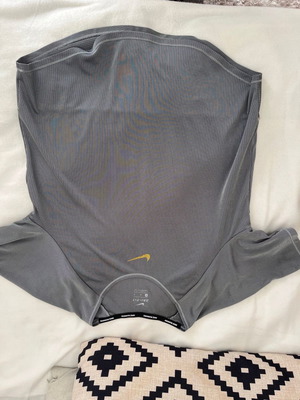 Nike T Shirt μέγεθος M, άψογο