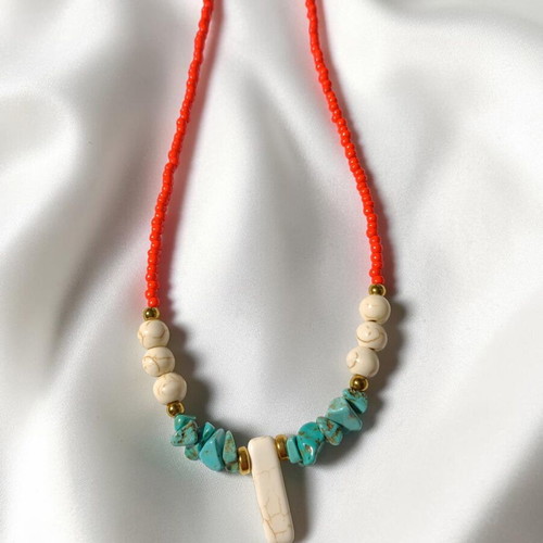 Coral Breeze necklace new, orange, white, turquoise accents
