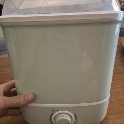 Kikka Boo Cleo Sterilizer and Dryer like new