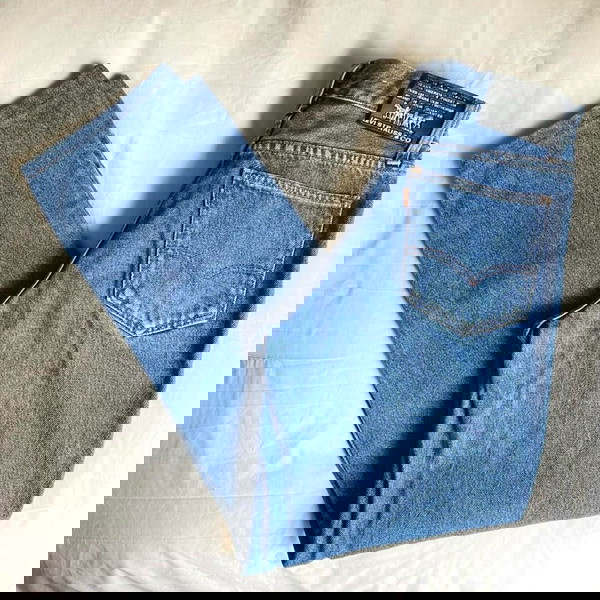 Levi’s unisex ψηλόμεσο τζιν ίσια γραμμή