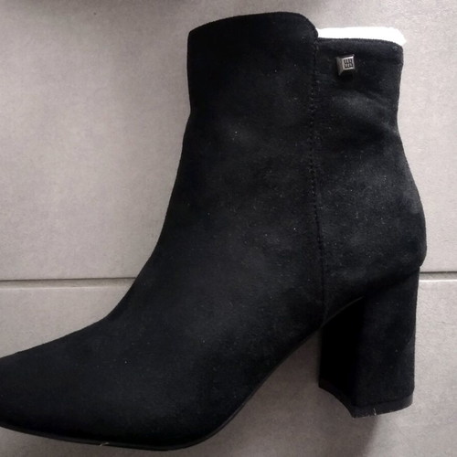 Alta Moda black ankle boots with velvet texture, like new, size 36
