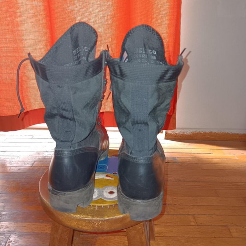 Wellco No-43 leather boots like new
