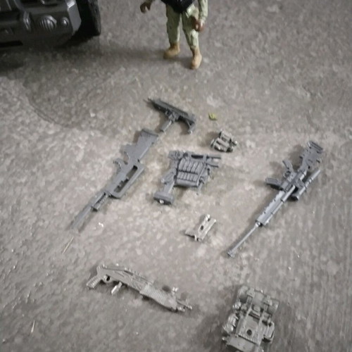 Chap mei Soldier Force command trucks playset with sounds and lights like new