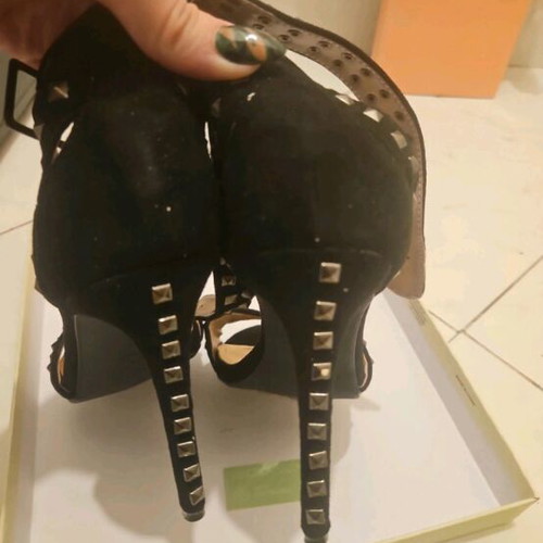 Sandals with unique studs, castor fabric, like new, size 39, black