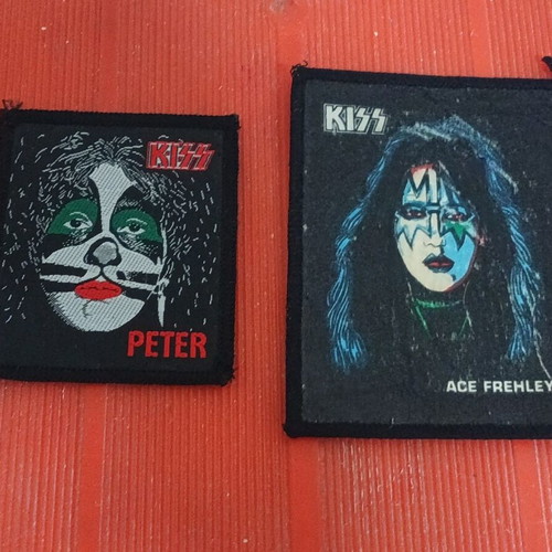 KISS woven patches pack of 2, like new