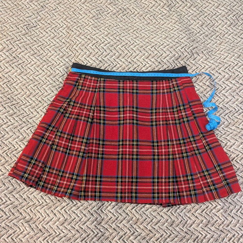 Iraklis Pantsios skirt like new, size L, black and red
