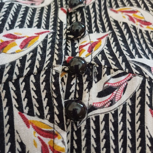 Attrattivo summer dress with straps and buttons, size L