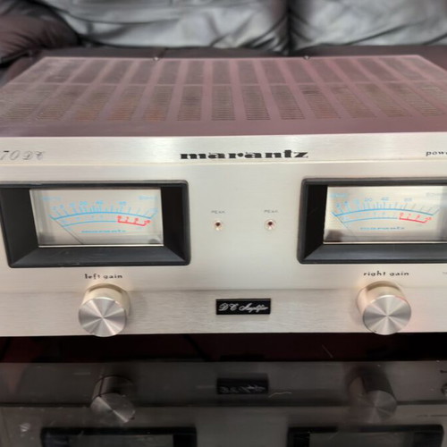 Marantz 170DC amplifier like new