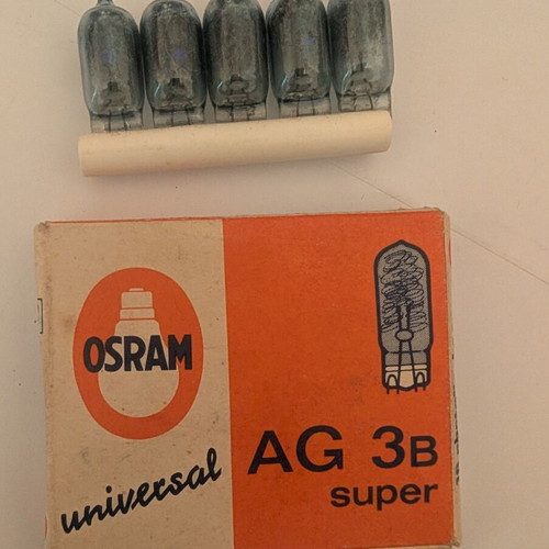 Osram Vacublitz AG 3B Super vintage flashbulbs