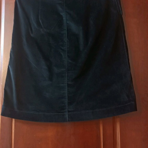 Zara velvet skirt like new, black, size L