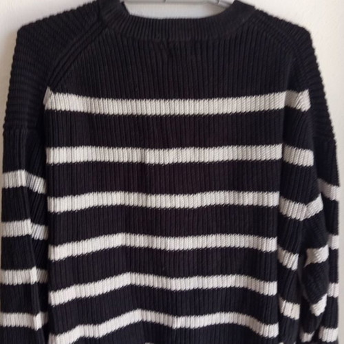 H&M Women's striped knit pullover black and white XL new