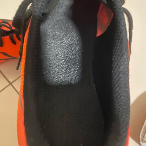 Asics Hyper MD track shoes like new, orange, size 45