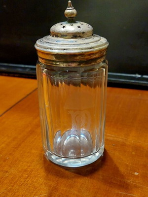 Collectible vintage p@o cruise line salt shaker used