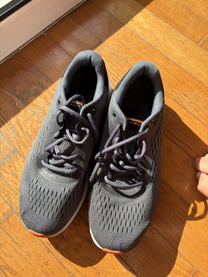 Under Armour αθλητικά παπούτσια, γκρι, μέγεθος 43