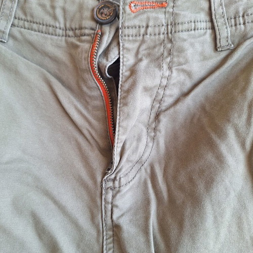 Funky Buddha men's khaki cargo shorts size S