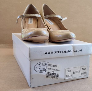 Μπαρέτες Steve Madden μπεζ λουστρίνι Νο 37 τακούνι 7εκ