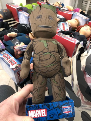 Groot Guardians of the Galaxy 10” plush figure new with tag Marvel Bleacher Creature