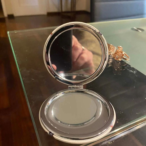 Compact mirror like new