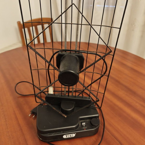 TV antenna used, indoor