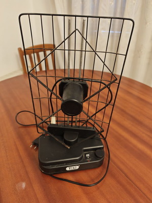 TV antenna used, indoor
