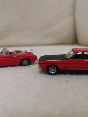 Metal toy cars used, pack all together