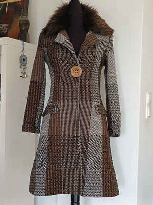 Ysatis midi tweed coat 70's style S/M like new, grey and brown