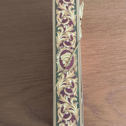 Laurence chocolate and praline box new Christmas edition