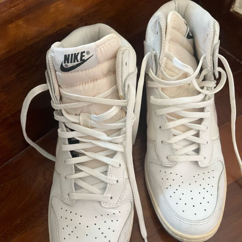 Nike white ankle boots like new, size 40.5, narrow fit