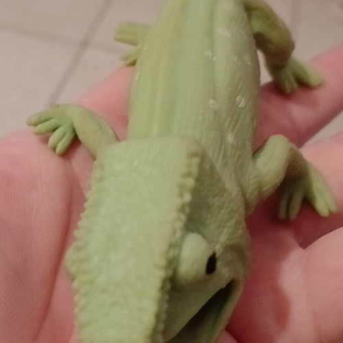 Rubber toys set of 4 used, chameleons and reptiles