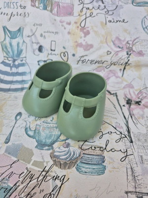 CPK Doll Shoes like new