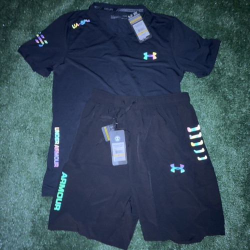 Under Armour Reflective Set brand new
