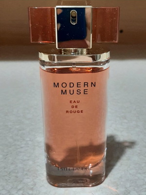 Modern Muse Eau de Rouge 50ml EDT δοκιμαστικό άρωμα Estée Lauder καινούργιο