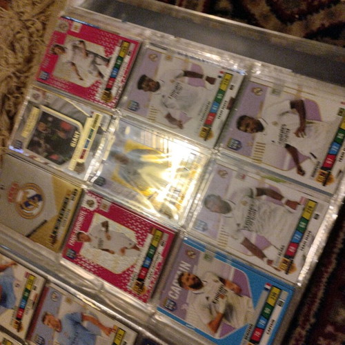 Fifa 2023 cards like new, large collection with incomplete teams and autographs