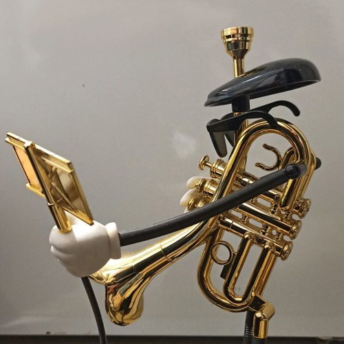 Vintage trumpet figure used, functional, 1980s
