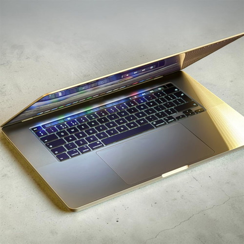 MacBook Pro 16” 2019 1TB Touch Bar like new