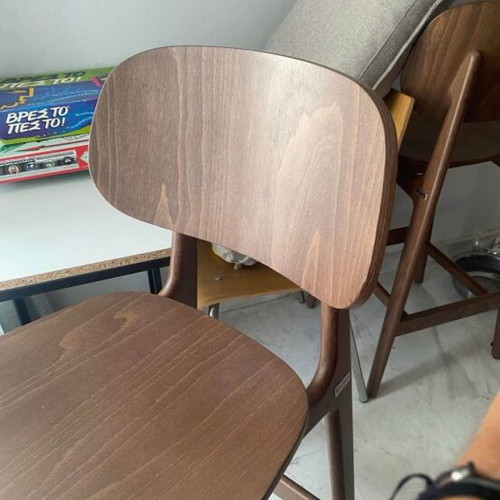 Stand chairs made of beech wood like new, brown color