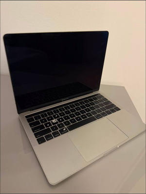 Apple MacBook Pro 13" 2019 like new, 16GB RAM, 250GB SSD