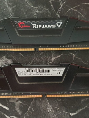 G.Skill Ripjaws V DDR4 8GB (2x4GB) μεταχειρισμένη, Dual Channel 3200 MHz 16 CL