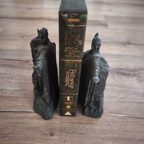 The Lord of the Rings The Fellowship of the Ring Collector's DVD Gift Set used