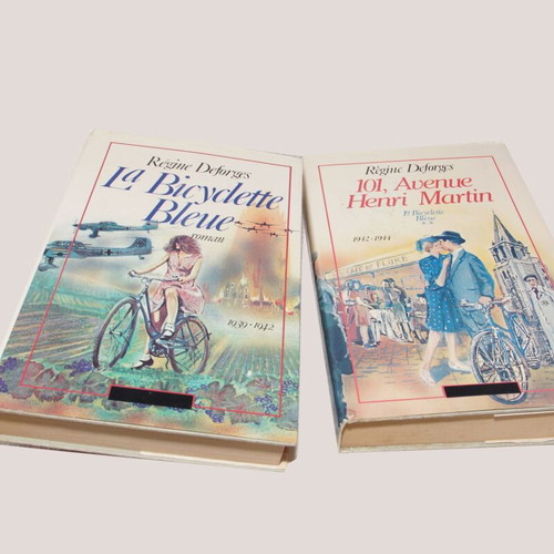 Books 3 French-language novels like new, World War II theme