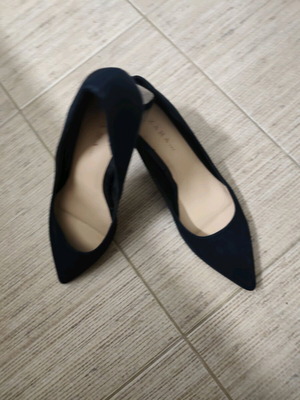 Zara pumps size 39 like new dark blue